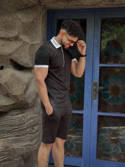 Article **name Contrast colar Zipper Short Suit